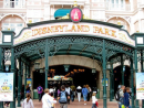 1-Disneyland Park entrance.JPG